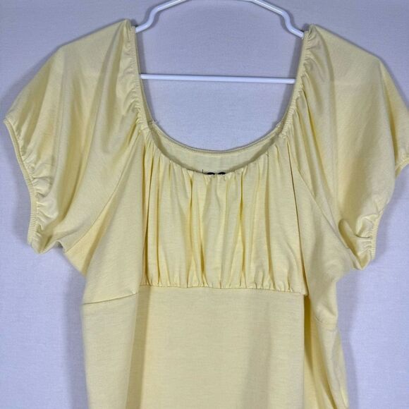 Womens Yellow Crop Top Size XL Ruched Bust Square Neck Flutter Sleeve Casual Tee - Picture 4 of 7